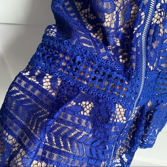 Romeo & Juliet Couture Royal Blue Lace Blouse - Picture 9 of 11